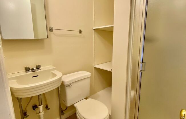 1 bed, 1 bath, 544 sqft, $1,495, Unit 01