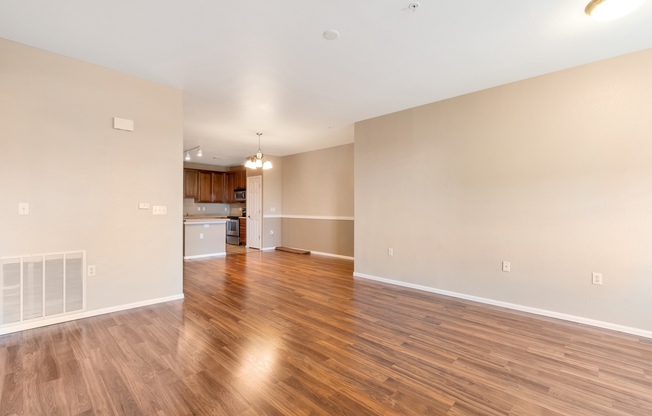 Updated, 3 Bed Condo in Aurora!!!!