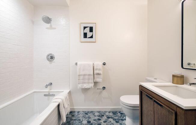 2 beds, 2 baths, 1,193 sqft, $9,787, Unit 2709