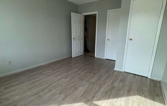 2 beds, 1 bath, $1,600, Unit Unit 17