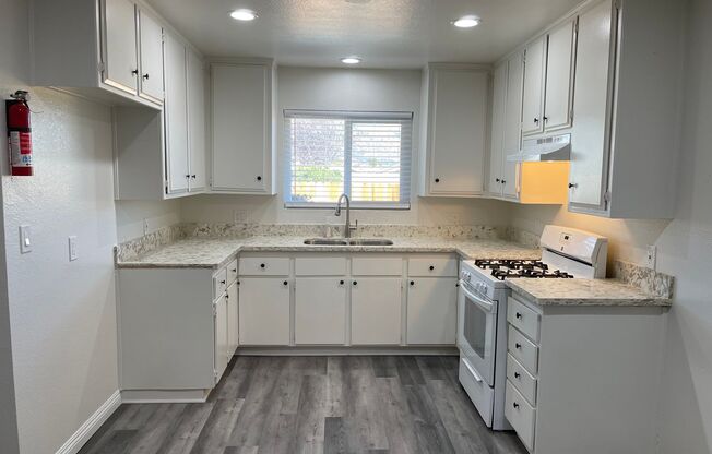 21537 Golden Hills Blvd