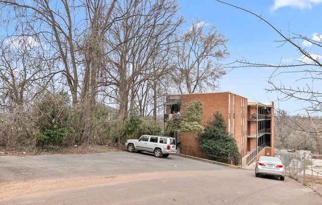 Monroe Crest Apartments
