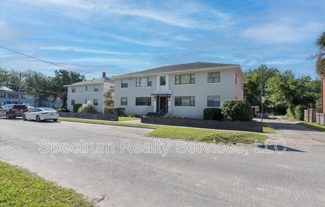 1612 FLAGLER AVE