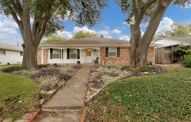 1760 MAPLETON DR