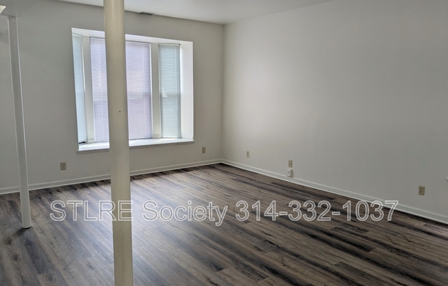 2707 RUSSELL BLVD