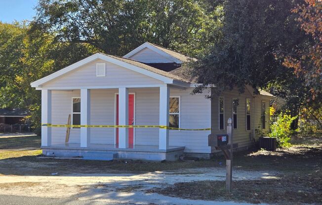 Freshly Updated 3-Bedroom Home with Large Yard & Screened-In Porch!