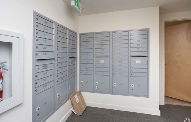 Studio, 1 bath, 222 sqft, $1,348, Unit U20 4536 Unit 208