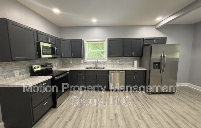 131 DIXON CIR