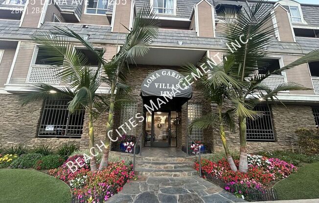 1355 Loma Avenue #208