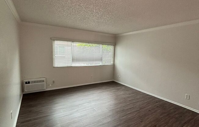 1 bed, 1 bath, 750 sqft, $2,220, Unit 714