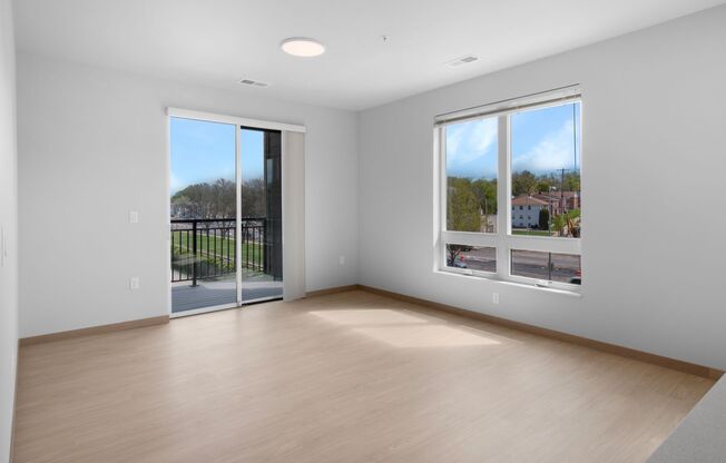 3 beds, 2 baths, 1,277 sqft, $3,200, Unit 215