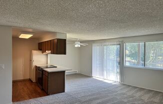 2 beds, 1 bath, 933 sqft, $1,600, Unit 18