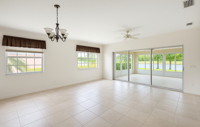 12040 SW ELSINORE DR