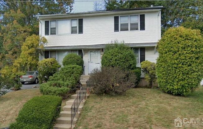 84 WILDWOOD AVE