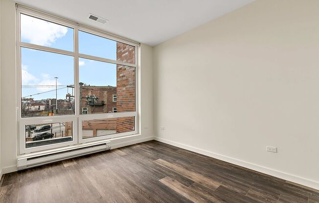 3 beds, 2 baths, 1,159 sqft, $4,550, Unit 209
