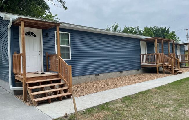 1005 Monroe Duplex
