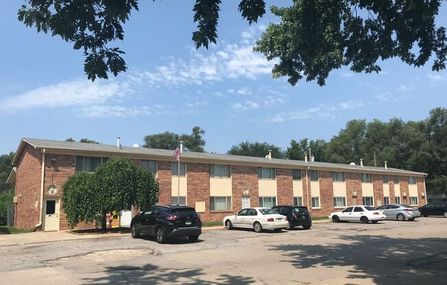 Bellevue Gardens Apartments