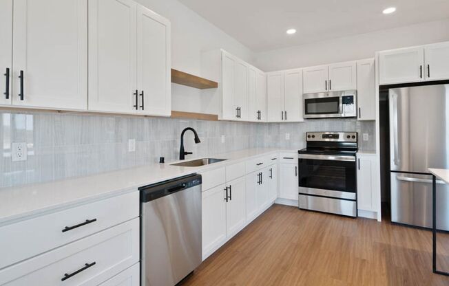 2 beds, 2 baths, 1,016 sqft, $2,550, Unit 502