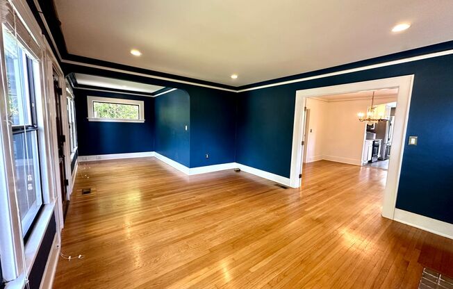 Meticulous Maintained home in the heart of highly desirable Mt Baker!