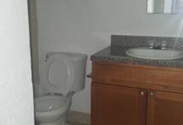 2 beds, 2 baths, 947 sqft, $2,000, Unit 615-205 (R)