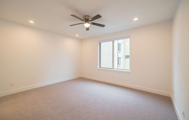 2 beds, 2 baths, 1,100 sqft, $2,450, Unit Unit 403