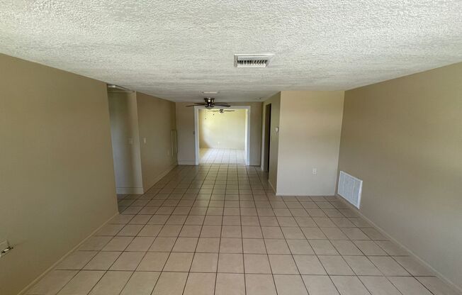 Cozy 3-Bedroom Home on a Corner Lot in Holiday, FL
