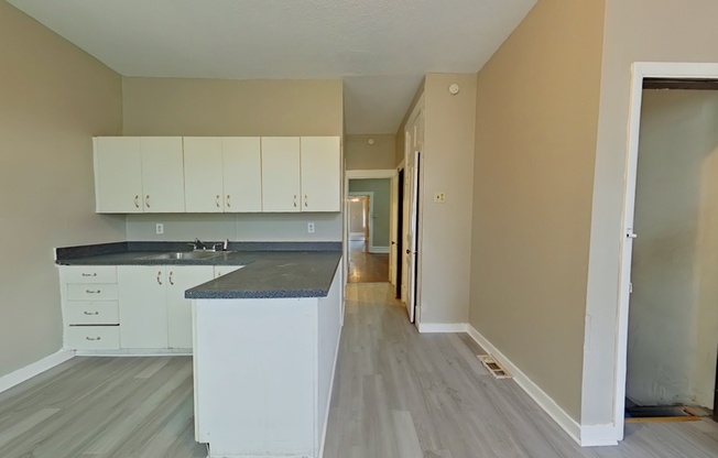 2711 KEOKUK ST