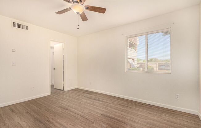 1 bed, 1 bath, $1,385, Unit # 156
