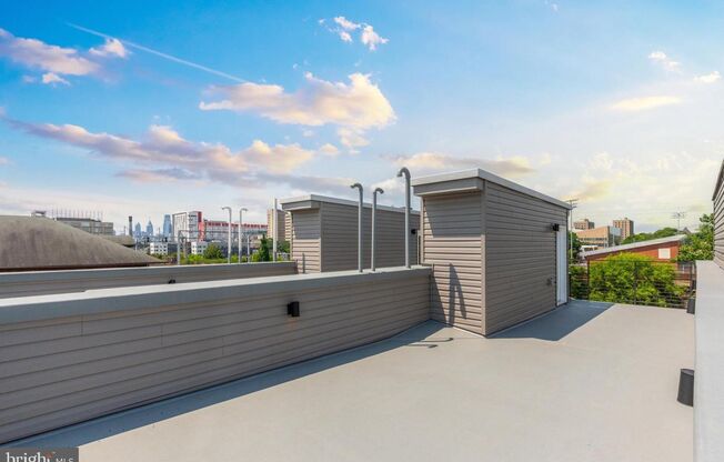 2102 N Percy Street LLC