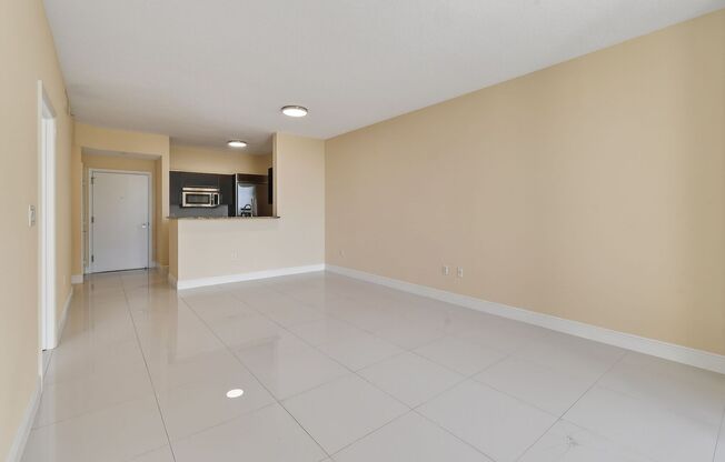 City Place South Tower (550 Okeechobee Boulevard)