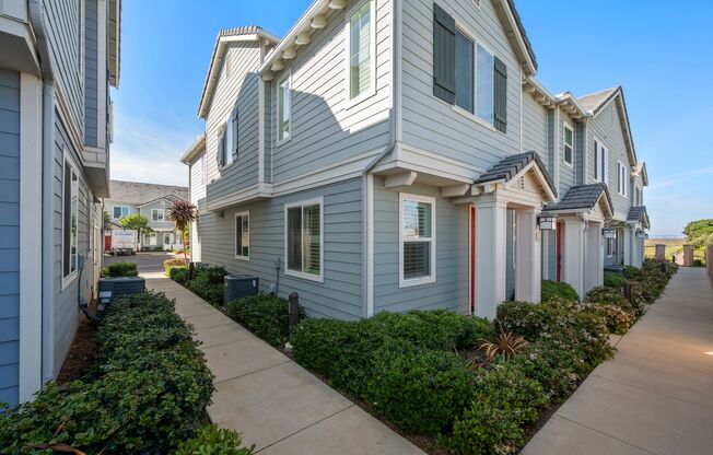 507 Surfbird Lane