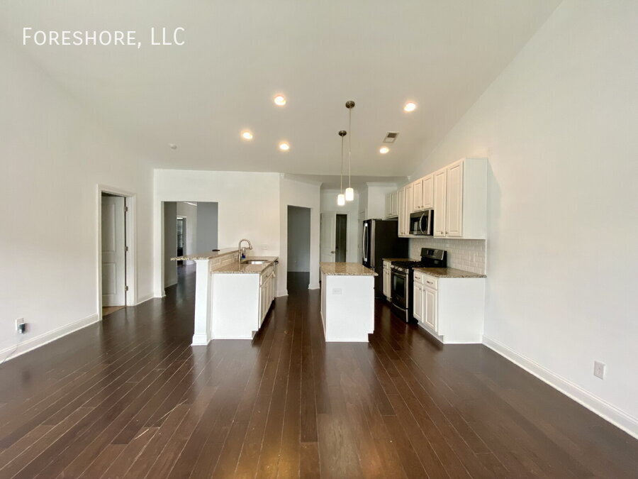 263 WOODEN WHEEL LN