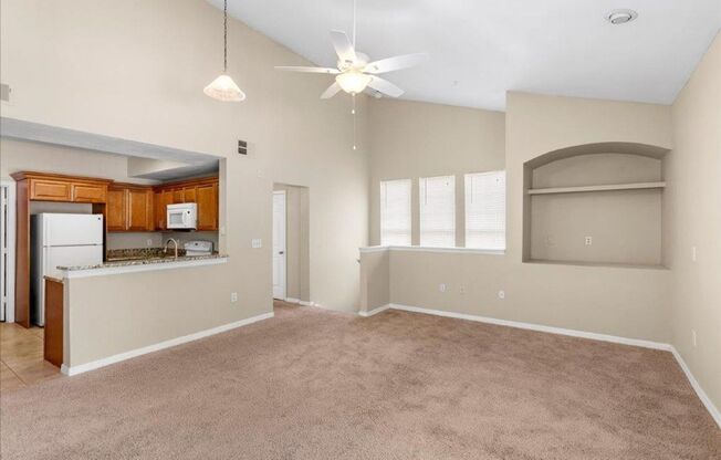 Charming End-Unit Condo in Gated Bordeaux Community!