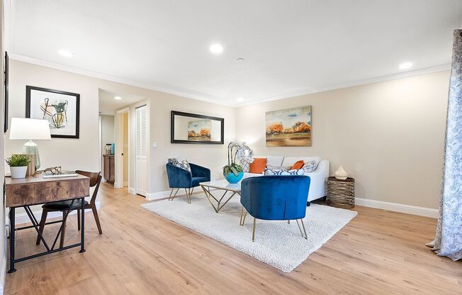 Bright and Spacious 2-Bedroom Condo with Water/Trash Included!