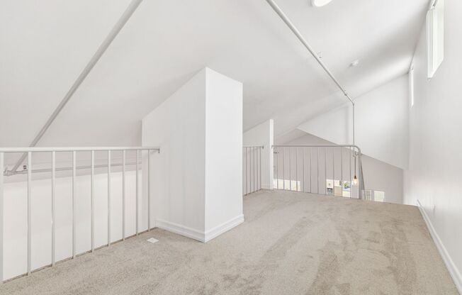 1 bed, 1 bath, 1,000 sqft, $2,450, Unit 431