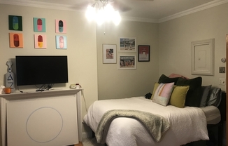 Studio, 1 bath, $2,200, Unit 4