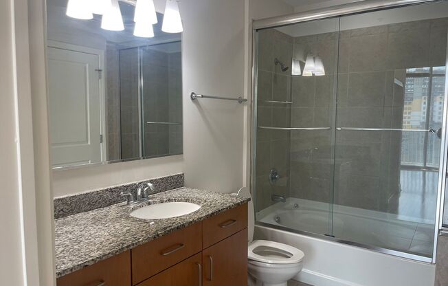 1 bed, 1 bath, $1,995