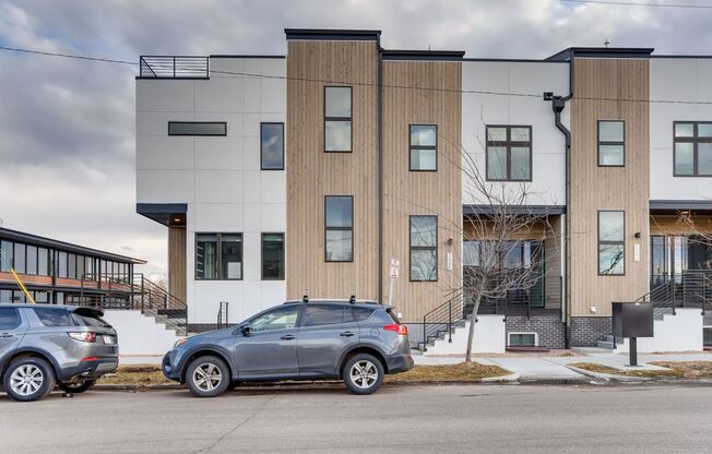 Sunnyside 3 Bedroom Townhomes for Rent