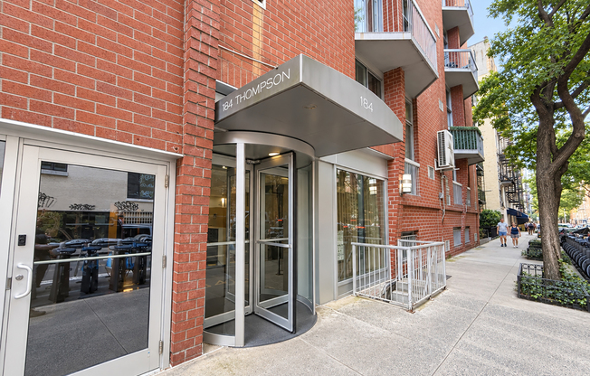 Studio, 1 bath, $4,950, Unit 4B