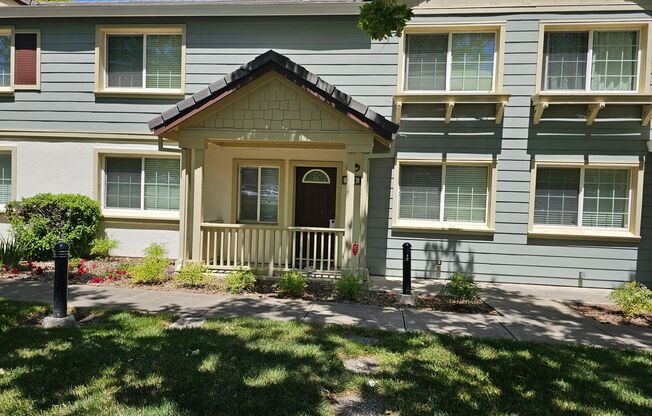 Split Level 4 Bedroom  2.5 Bath Town Home