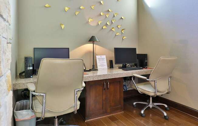 Hilltops Apartments in Conroe, Tx Business Center