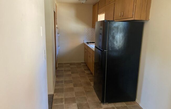 1 bed, 1 bath, 500 sqft, $675, Unit Unit 03