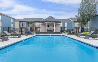 Westwood Park Apartments - Apartment Living in Alvin, TX