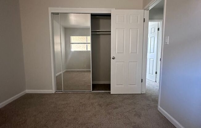 2 beds, 1 bath, 950 sqft, $2,695, Unit 6