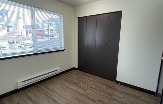 2 beds, 2 baths, $2,295, Unit 309