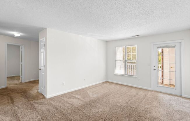 2 beds, 2 baths, 1,080 sqft, $1,300, Unit 4L