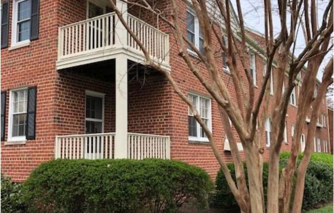 Charming 2 Bedroom Near Potomac River