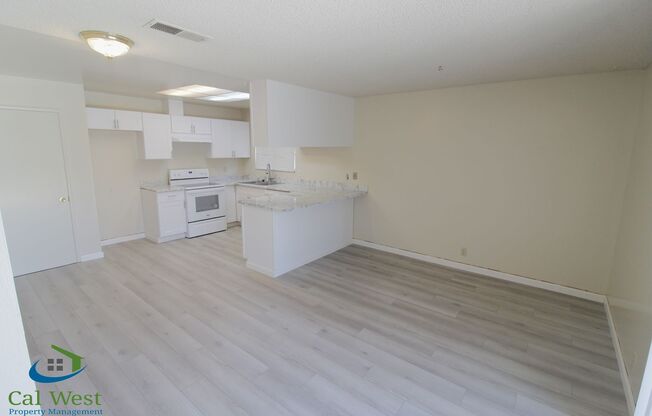 $3995 - 3 Bedroom 2 Bath Home with Remodeled Kitchen