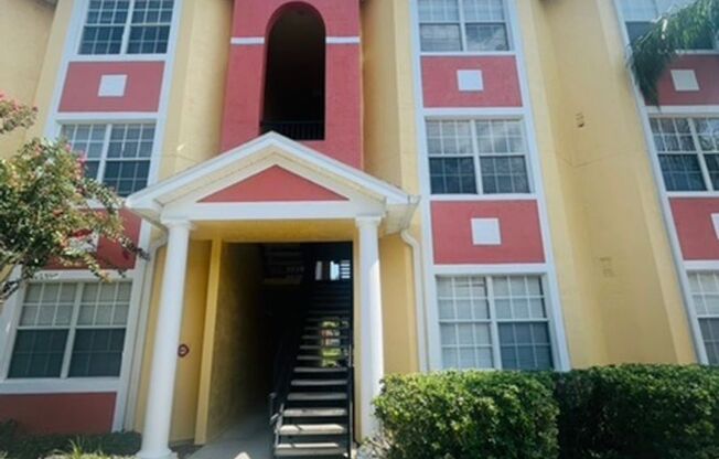 Orlando - 1 Bedroom / 1 Bathroom on the 2nd Floor Located for Rent in Gated Community Palms Villa Residence