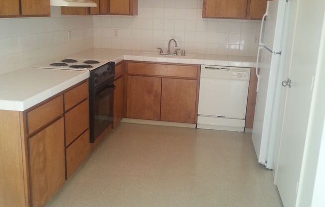 4735 E. Weldon #116